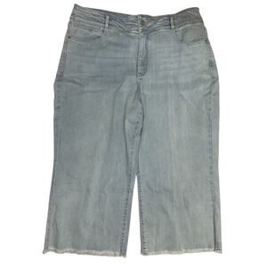 NYDJ 22W Capri Jeans Light Blue Brigitte Wide Leg Stretch Lift x Tuck Technology